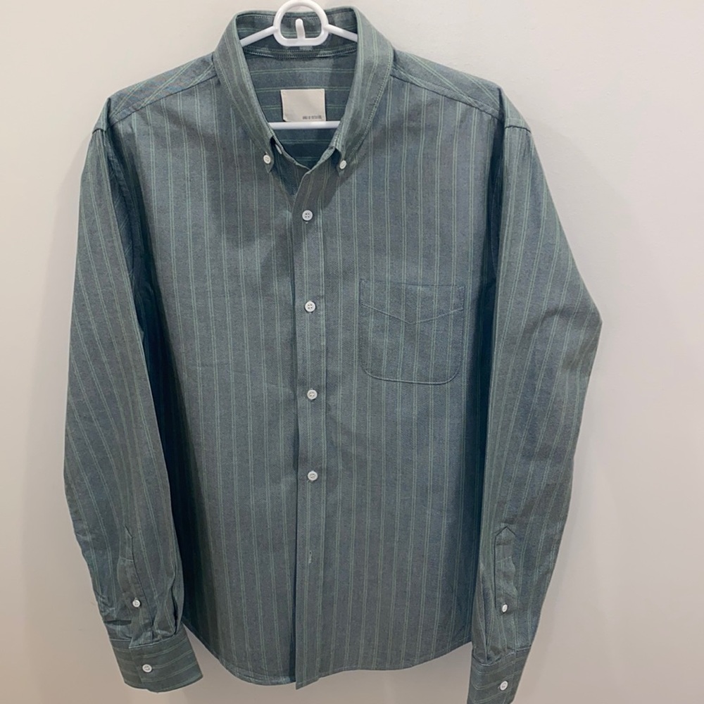 Band of Outsiders Men’s Button Down Shirt. 
New Condition.